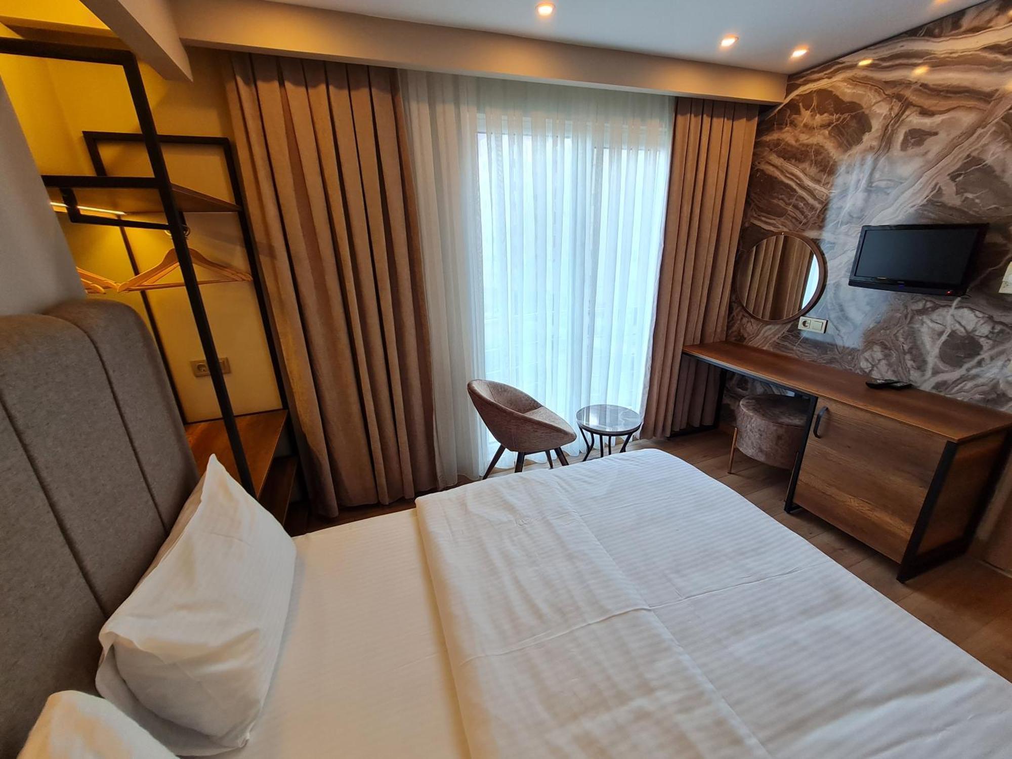 Budget Single Room