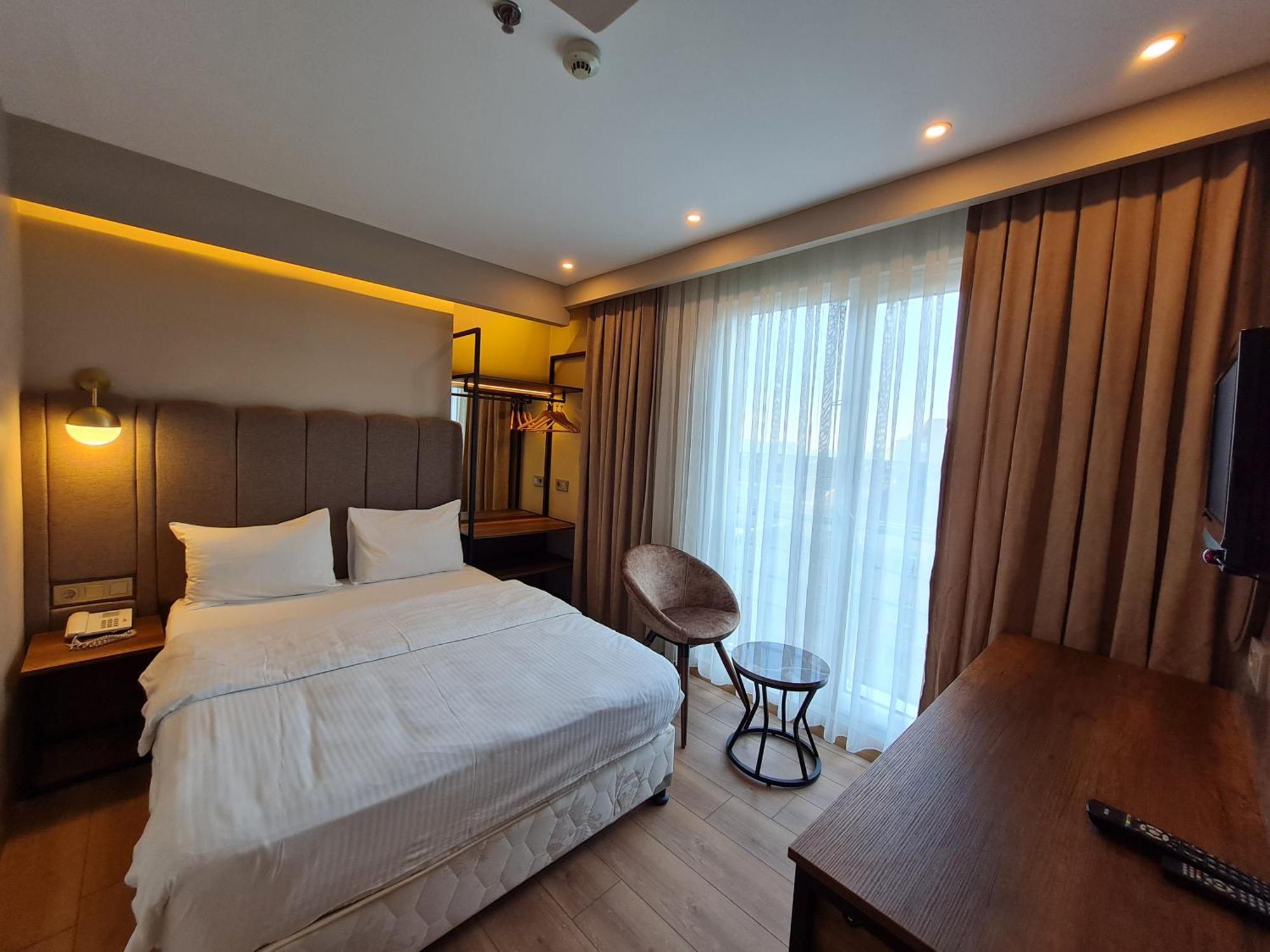 Budget Single Room